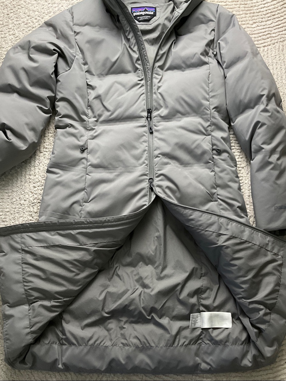Patagonia Women's Jackson Glacier Parka Style #27915 Fall of 2019 Size XS - Picture 7 of 16